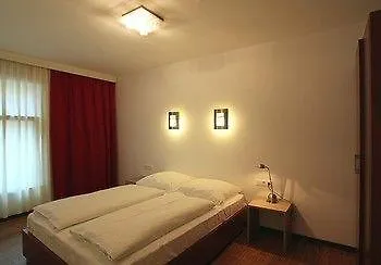 Hotel Kavun Munich