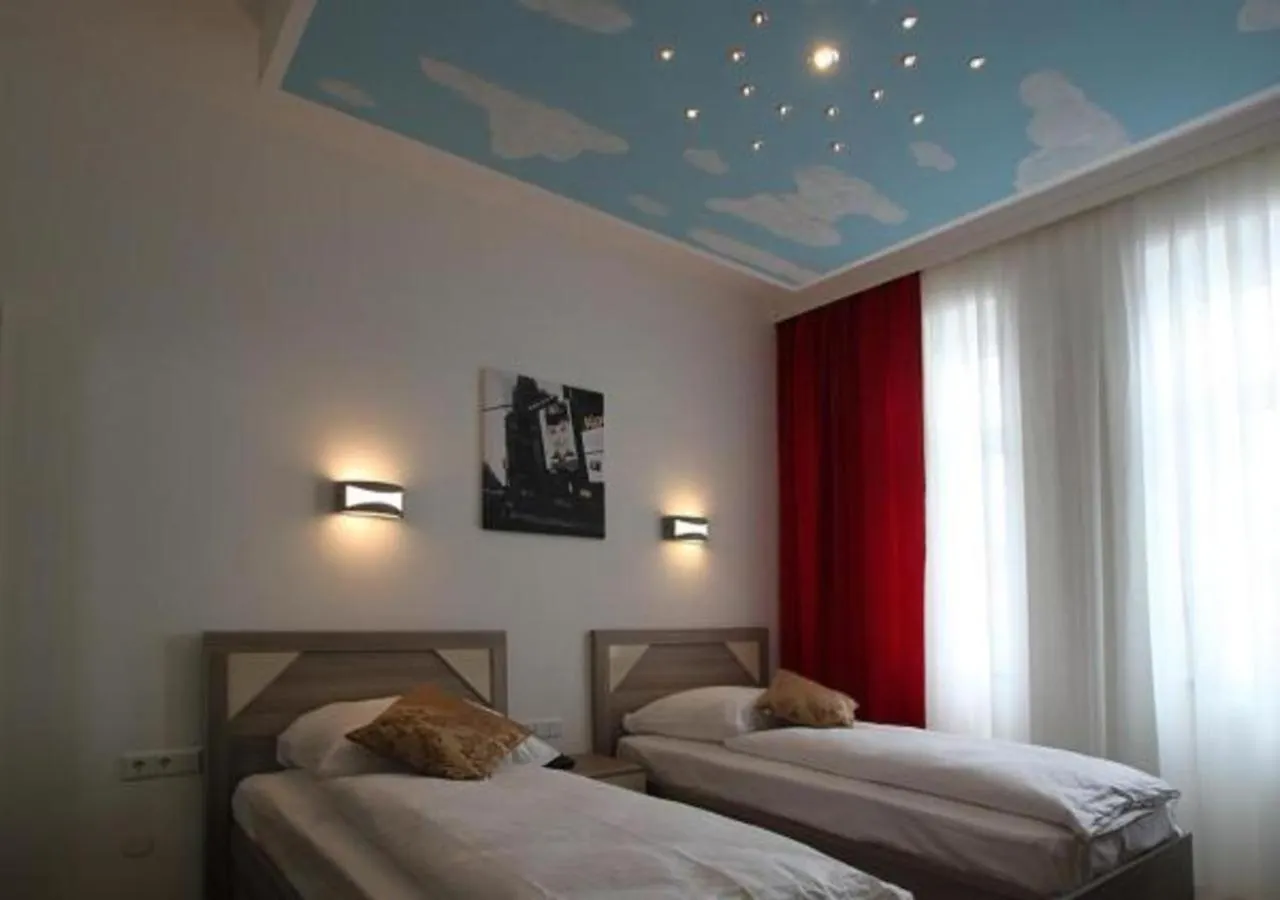 Hotel Kavun Munich 3*,  Germany