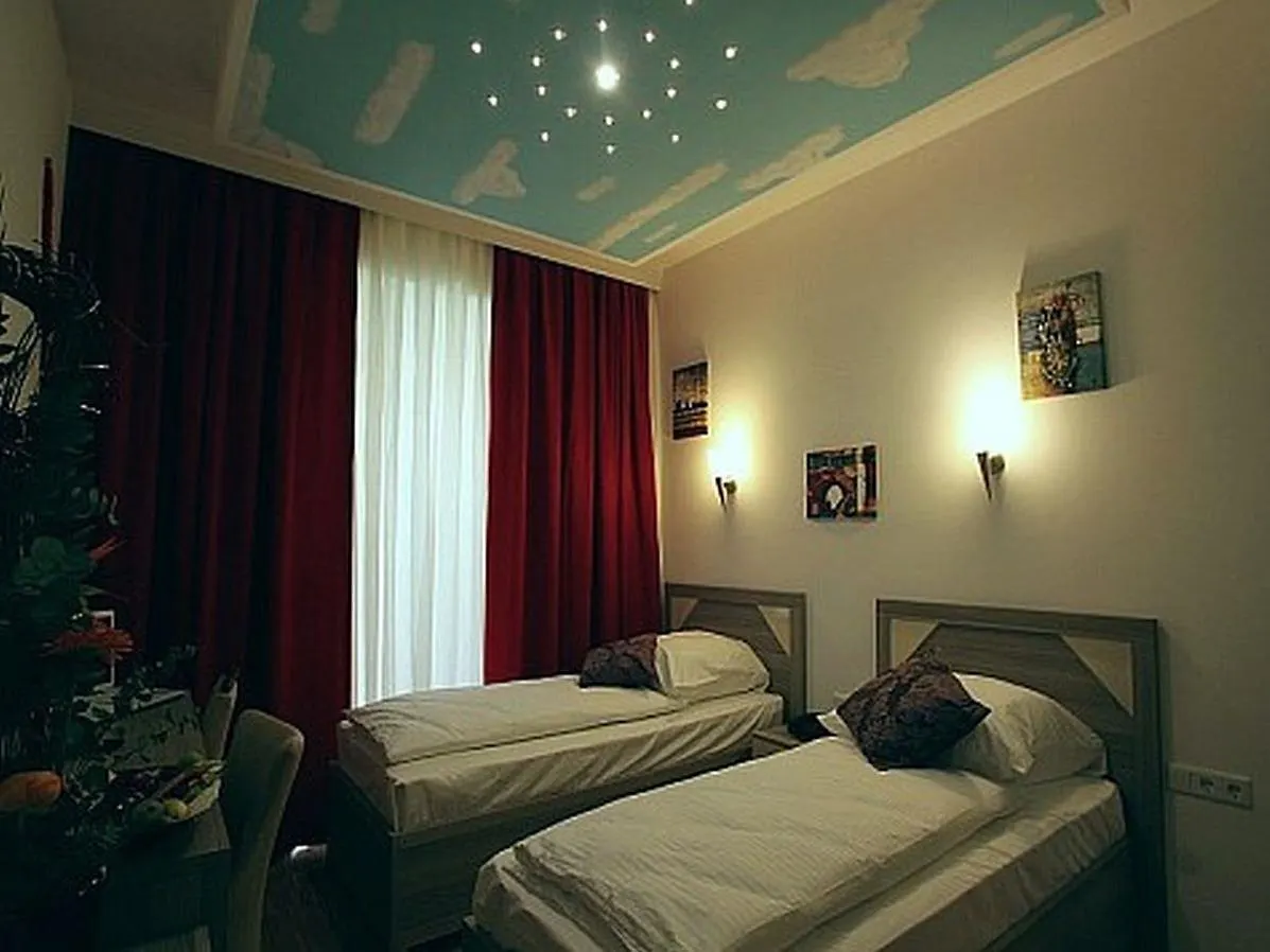 Hotel Kavun Munich